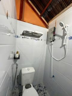 Nhat Linh Homestay Ben Tre - 8