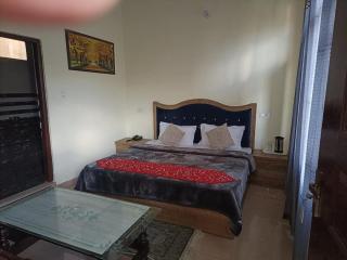 Hotel Shani Punjabi Rasoi 7 - 3