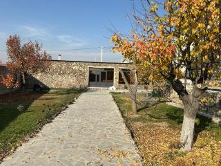 Garden Guesthouse - Jerevan - 7