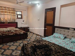 Al Murooj Homestay - 1