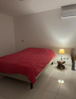 2-bedroom apartment with sea view and rooftop pool - 3