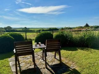 Cider Cottage - A rural, tranquil barn conversion - 9