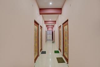 Hotel O Flagship KB Palace - 9