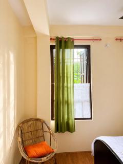 Himalune Nomad Guest House - 4