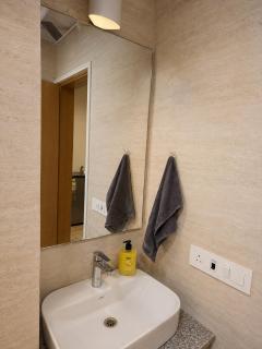 The Golden Nest Aesthetic & Comfy Stay - 2
