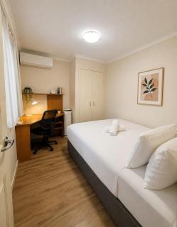 Apartment in South Brisbane - 9