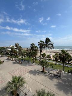 Brand-New Beachfront Luxury at Malecon Seoane Pimentel - 8