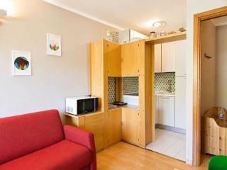 Hostdomus - Color Apartment - 2
