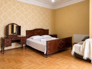 The Quiet Corner - 1