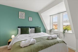 West Bridgford Luxury Apartment - 7