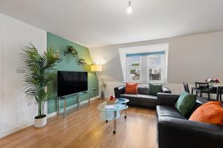 West Bridgford Luxury Apartment - 9