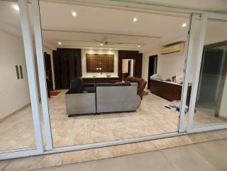 Pleasant 2bedroom spacious stay in the prime area - 6