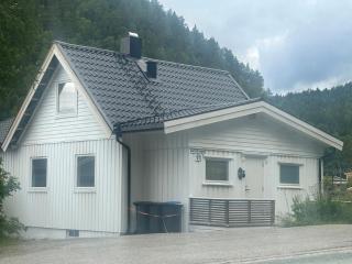 Bolig leies ut med 3 soverom - 1