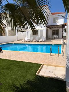 Coastal Breeze Beach Villa 26 - 0