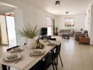 Coastal Breeze Beach Villa 26 - 8
