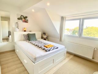 Ruhige Gästezimmer in Bonn mit Gemeinschaftsbad & Küche - 1
