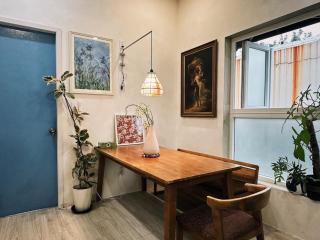 Cozy Apartment with balcony in District 1 - 9