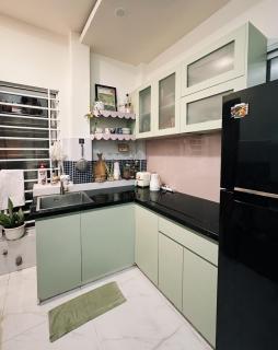 Cozy Apartment with balcony in District 1 - 2