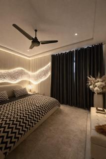Gulberg MM Alam, Nova, 1BR, Self Checkin, Pool - 0