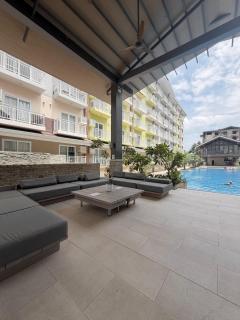 Amani Grand Suite Room by A&C near Mactan Airport - 5