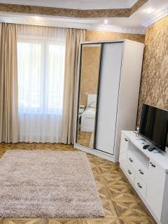 Kutaisi Modern Apartment Historic Centre - 1