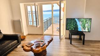 Paradis au bord du lac avec plage privée - 0