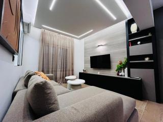 The Norgi Flat - 8