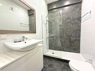 Central Apartment In Tbilisi III - 8