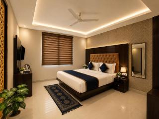 Hotel Iconic Suite - Near Delhi Airport - 0