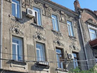 Luxury 2 Bedroom Apartment - 8