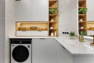 Luxury 2 Bedroom Apartment - 7
