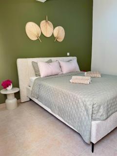 Paphia Olive Suite - 7