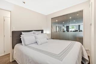 Upmarket- Heart of Hamilton Apt - 2