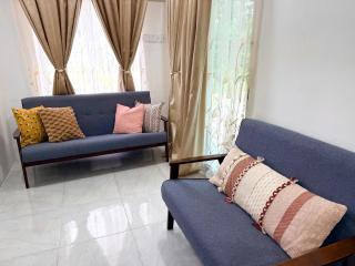 Rumah Hayden - River View, Fishing, Wifi, Netflix - 9