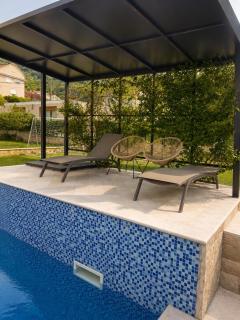 Apart-pool Tivat - 7
