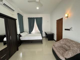 Beauty World Villa - Gampaha - 1