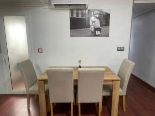 Torrevieja Beachside 3-Bedroom Apartment - 4