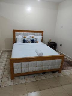 Cozy Stays - 1