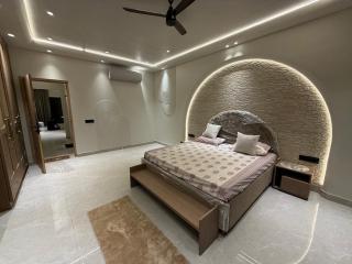 Ivoryyloft - 5