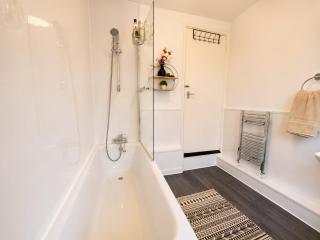 Room 3 Shared House 10 min from Center - 3