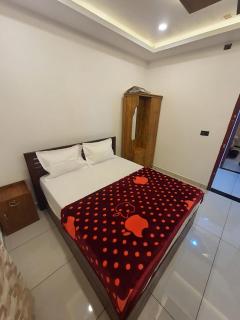 Cardamom Rock Resort - 2