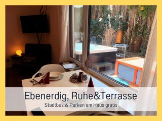 ROSMARIN - Kuschelige Fewo - Romantik & Entspannung im Whirlpool auf privater Terrasse, Ruhe & Hund willkommen - by FerienWohnenAmSee - - 0