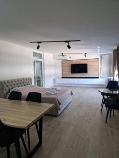 Diamond Apartment 4 - 7
