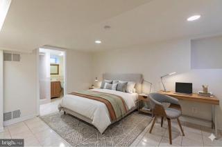 Superb 6 bedroom House in Arlington Minutes to DC and Pentagon - 0