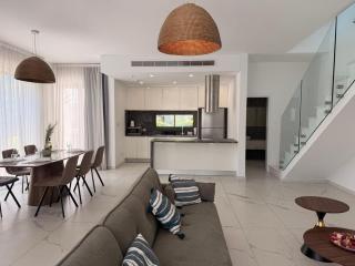 Villa "Imperial 1" with pool - 3 bedroom near mall - Pafos - 9