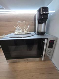 BregovStay Spacious Central Apartment Free Parking - 9