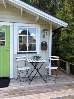 Cozy guest cottage on beautiful Orust - 1