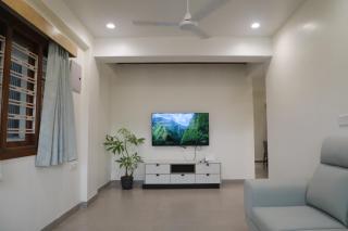 Mirashya at Yendada Vizag - Fully Serviced 3BHK Luxury Boutique Stays - 5