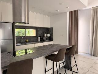 Villa "Imperial 2" with pool - 3 bedroom near mall - 9