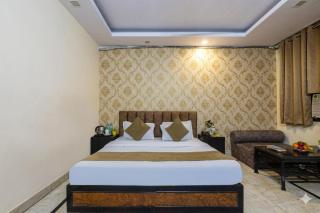 Hotel Ashoka International 2 Min Walk From Karol Bagh Metro Station - 2